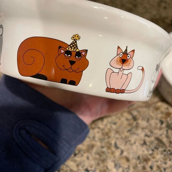 Ursula Dodge PARTY CAT Cat Bowls set of 2 - Picture 10 of 13
